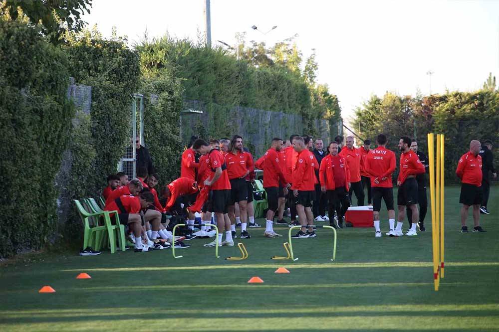 A Milli Takım, Konyaspor Kayacık Tesisleri'nde hazırlıklarına başladı 6