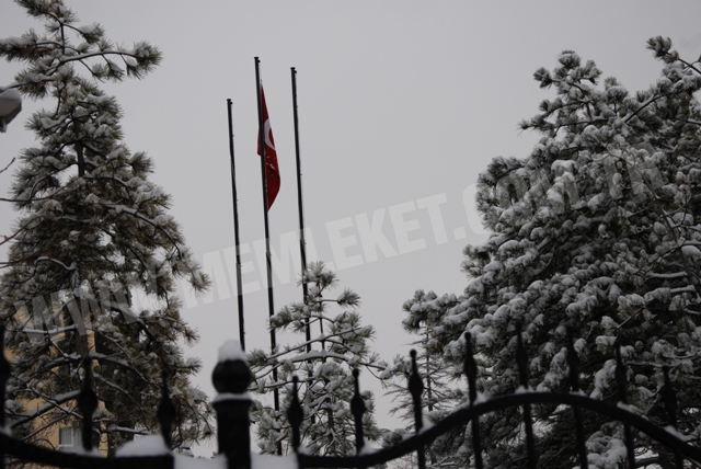 Beklenen kar sonunda geldi 49