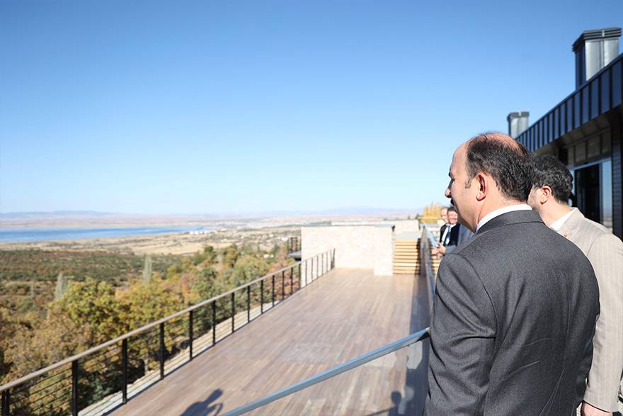 Konya'ya duble yollu göl manzaralı yepyeni bir turizm destinasyonu 2