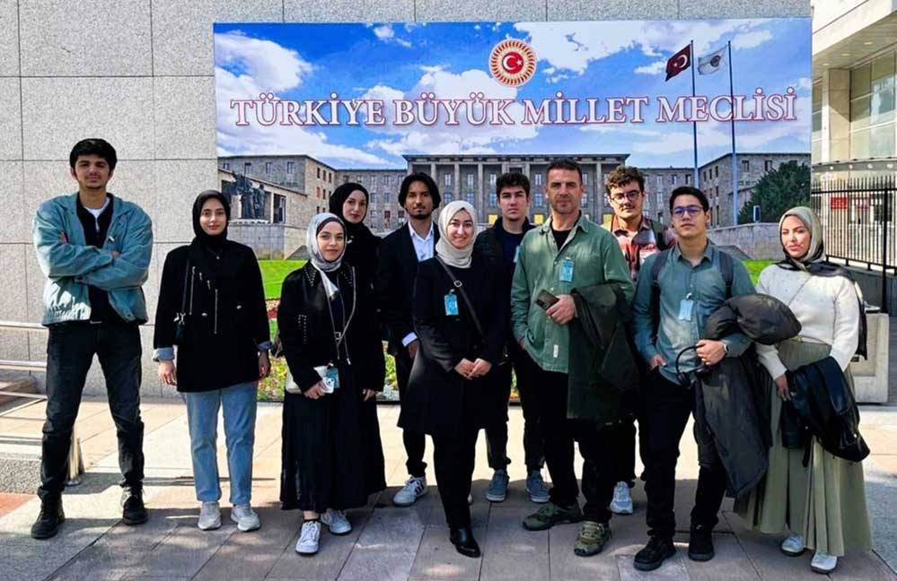 NEÜ Nörobilim Topluluğu yeni yönetimle kampüs sınırlarını aştı 4