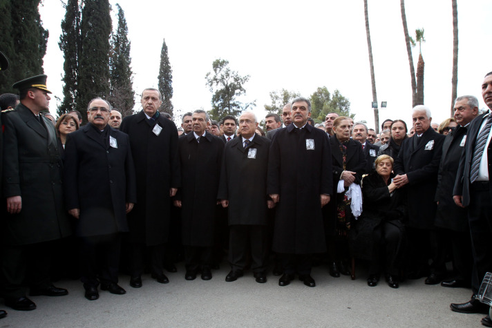 Denktaş son yolculuğuna uğurlandı 10