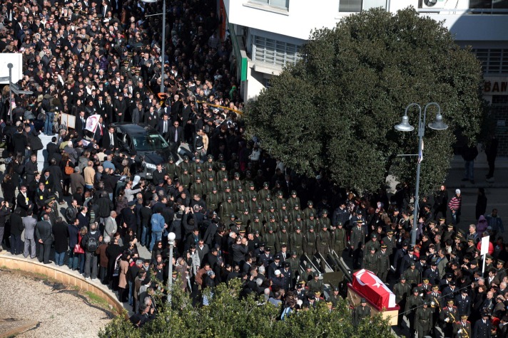 Denktaş son yolculuğuna uğurlandı 24