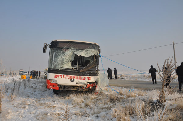 Konyada feci kaza: 5 ölü 13