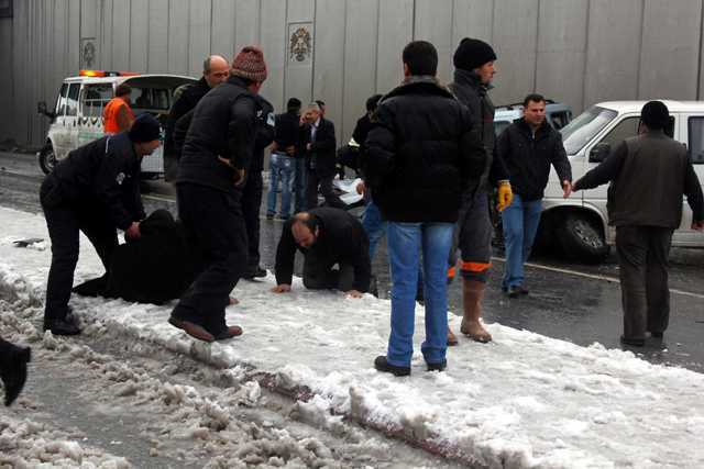 Konyada trafik kazası: 2 ölü, 5 yaralı 5