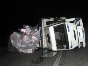 Konyada 8 TIR birbirine girdi!