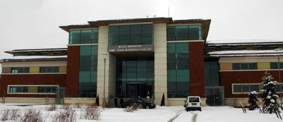 Seydişehire dört dörtlük fakülte binası 1