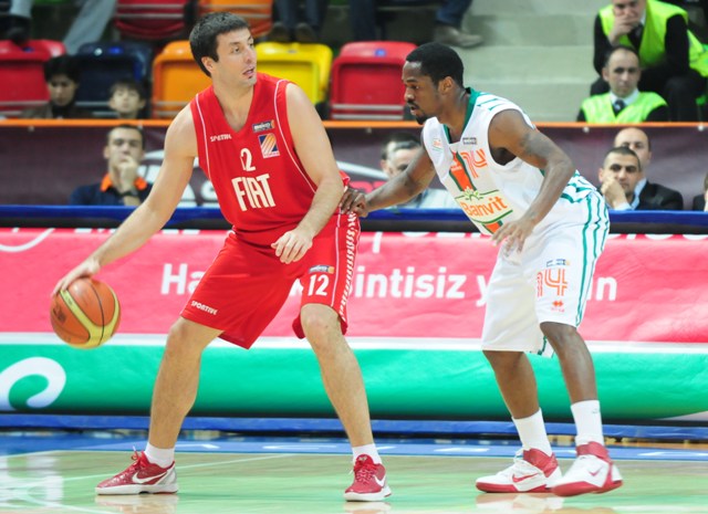 İlk yarı finalist Banvit 14