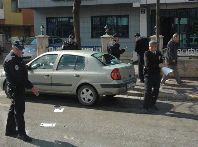 Konyada polis merkezi tarandı