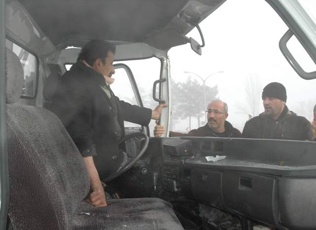 Konyada 26 araç birbirine girdi: 22 yaralı 3