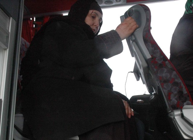 Konyada yolcu otobüs devrildi: 19 yaralı