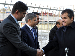 Madalyalarını Bakan Kılıç verdi