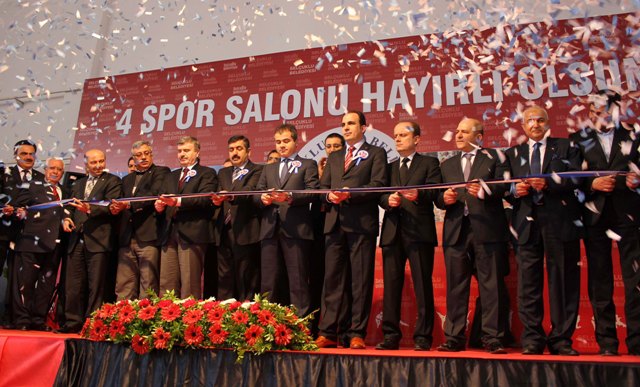 Selçuklu 4 yeni spor salonuna kavuştu 5