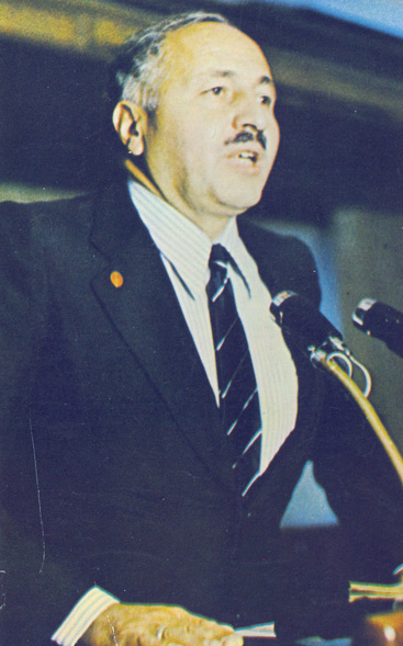 SİYAH-BEYAZ KARELERLE ERBAKAN 10