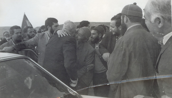 SİYAH-BEYAZ KARELERLE ERBAKAN 13