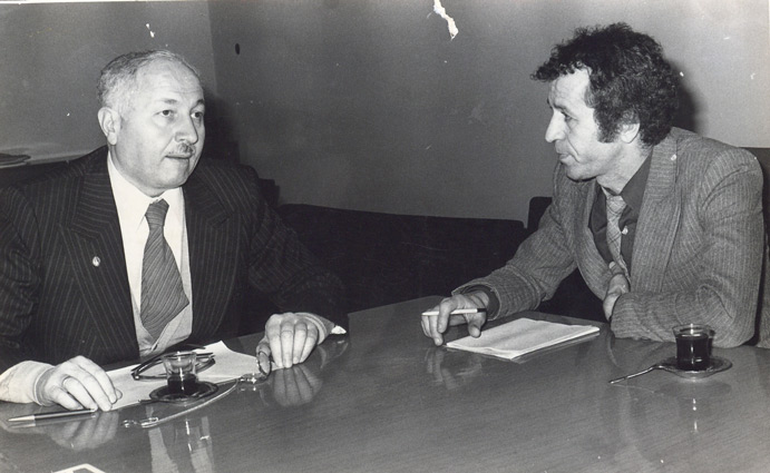 SİYAH-BEYAZ KARELERLE ERBAKAN 25