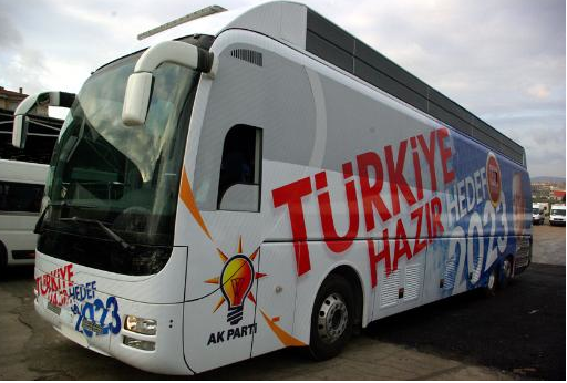İşte Erdoğanın özel koltuklu otobüsü 1