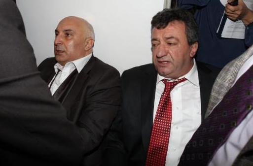 Mecliste kızılca kıyamet koptu 9