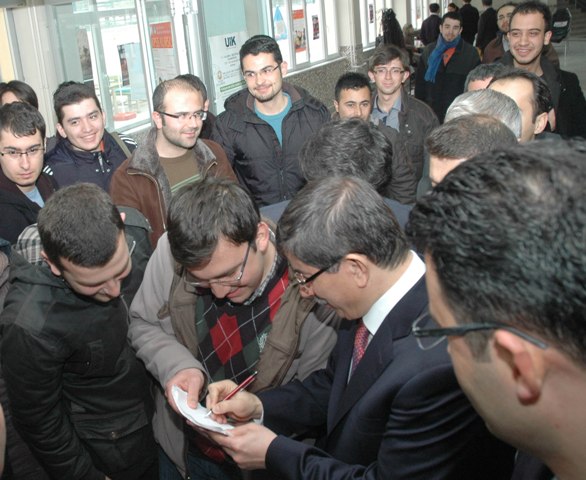Bakan Davutoğlu Selçuk Üniversitesinde 3