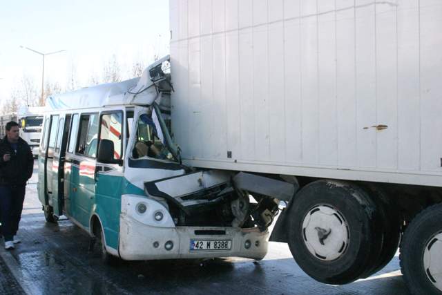 Konyada zincirleme trafik kazaları 2