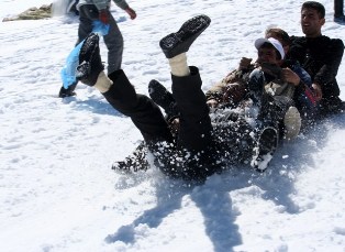 Aladağda kayak şenliği 