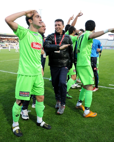 Konyaspor - Karşıyaka 1-0 sezon 2011 / 2012  10