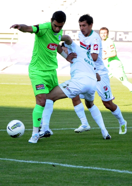 Konyaspor - Karşıyaka 1-0 sezon 2011 / 2012  11