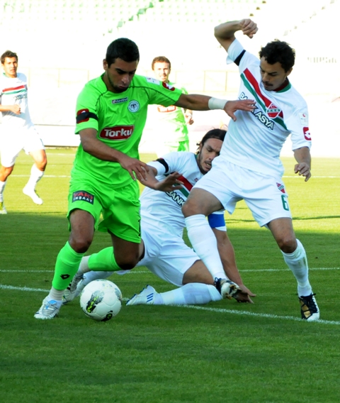 Konyaspor - Karşıyaka 1-0 sezon 2011 / 2012  14