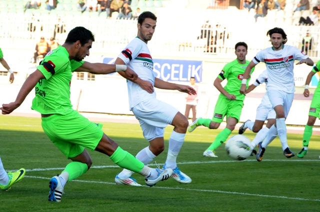 Konyaspor - Karşıyaka 1-0 sezon 2011 / 2012  7