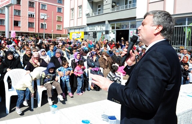 Başkan Akyürek Mahalle Meclisi’nde 3