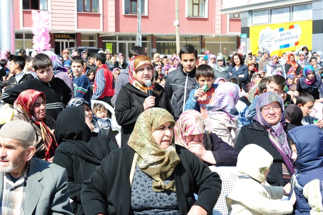 Başkan Akyürek Mahalle Meclisi’nde 7