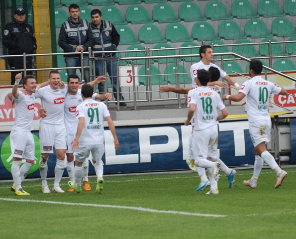 Çaykur Rizespor - Konyaspor 2-2  Sezon 2011-2012  13