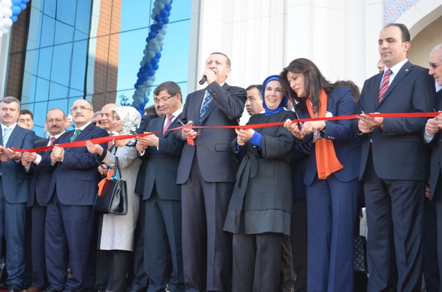 Başbakan Selçuklu’yu açtı 11