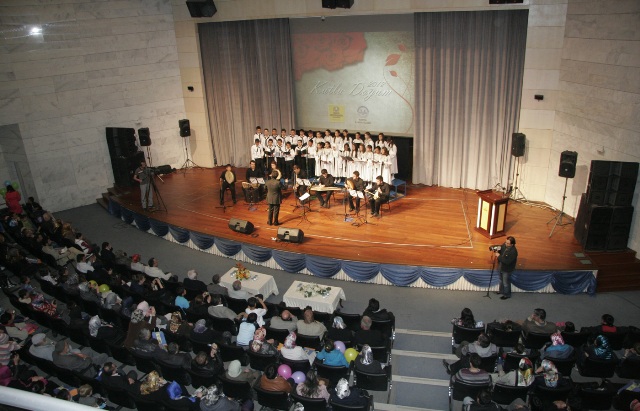 ‘En sevgili’ için anlamlı program 1