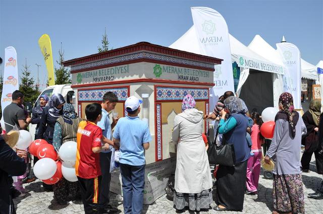 Meram Belediyesi’nin stantları ilgi görüyor 3