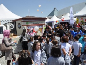 Meram Belediyesi’nin stantları ilgi görüyor