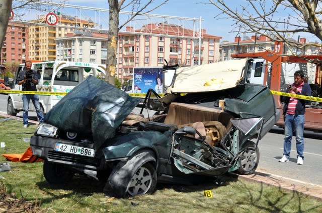 Hurdaya dönen araçtan inanılmaz kurtuluş 3