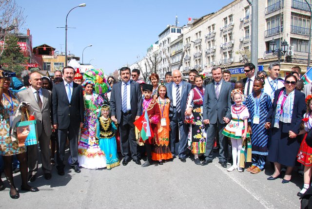 Dünya çocukları Konyada 2