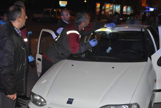 Konyada silahlı kavga: 3 yaralı 3