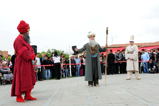 Hoş geldin Mevlana