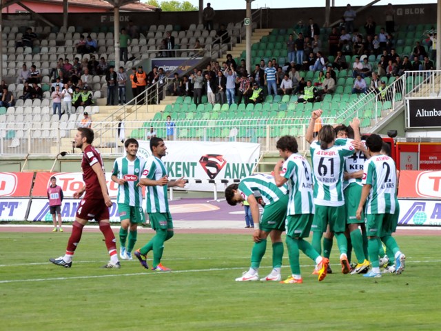 Kartal son maçta güldü 