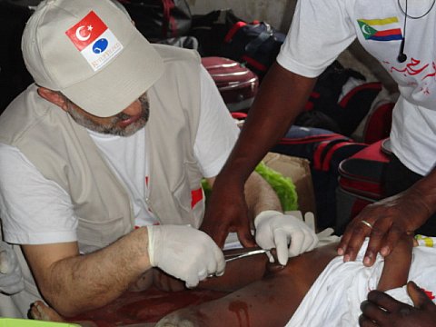 5 günde bin 270 çocuğu sünnet ettiler 3