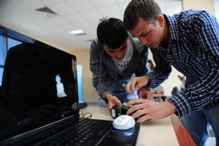 Geleceğin robot tasarımcıları yarıştı