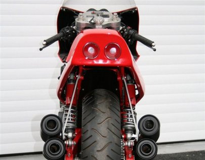 Dünyanın tek Ferrari motosikleti 7