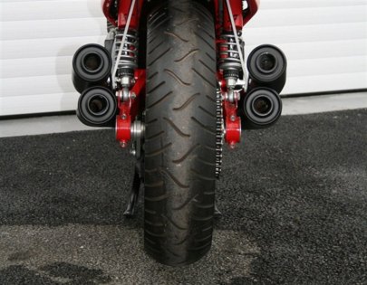 Dünyanın tek Ferrari motosikleti 8