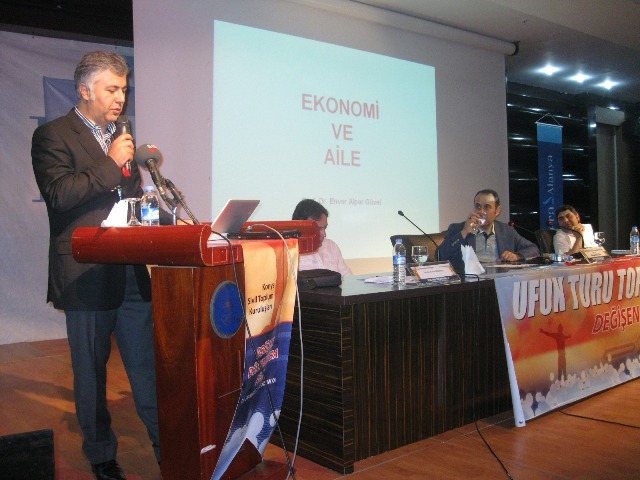 Aile ve Toplum İlişkileri konuşuldu 11