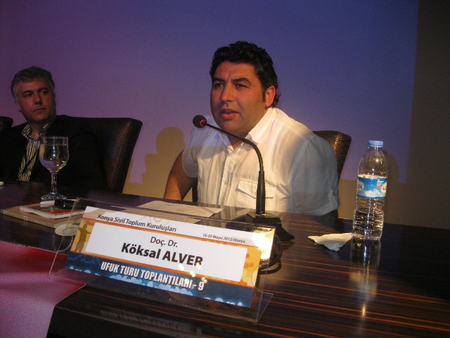 Aile ve Toplum İlişkileri konuşuldu 13