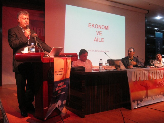 Aile ve Toplum İlişkileri konuşuldu 9