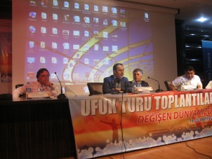 Aile ve Toplum İlişkileri konuşuldu