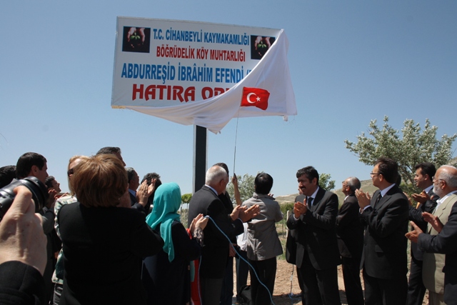 Böğrüdelik’te fidan diktiler