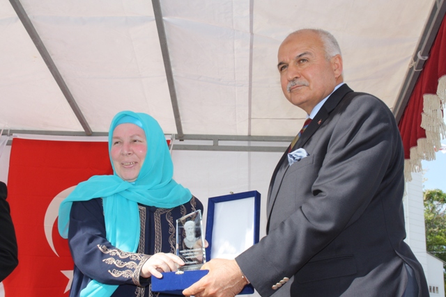 Böğrüdelik’te fidan diktiler